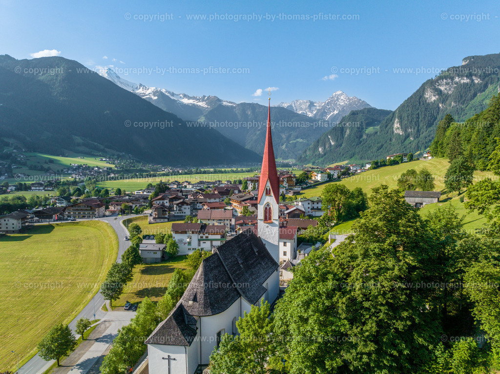 Hippach Kirche copyright  Thomas Pfister-2 | PHOTOGRAPHY BY THOMAS PFISTER