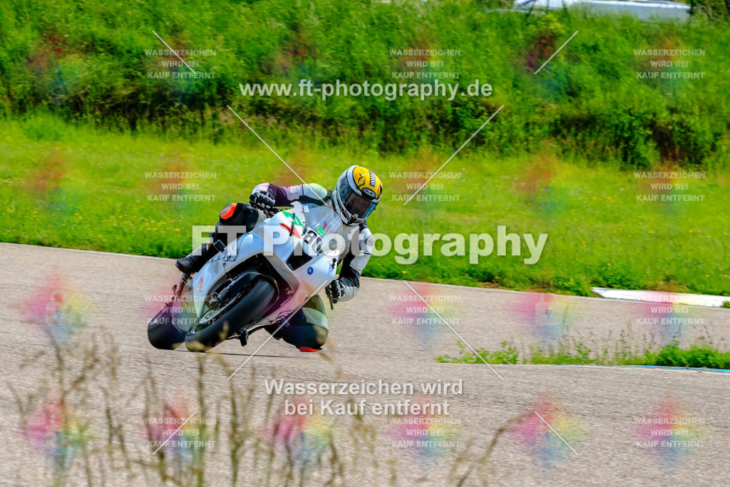 MotoTeam-0417 | Hier findet Ihr Bilder von Touristenfahrten auf der Nürburgring Nordschleife oder von anderen Veranstaltungen die ich besucht habe. Viel Spass beim Durch Schauen 