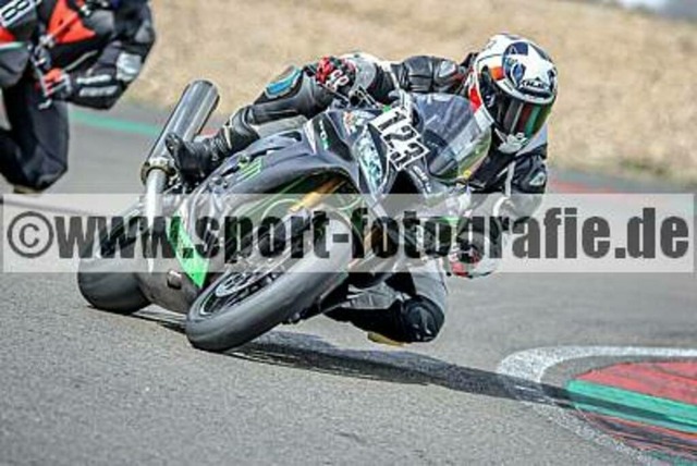 spof1281 | Professionelle Fotos von Sportveranstaltungen, aber auch Hochzeiten und anderen Events. - Realisiert mit Pictrs.com