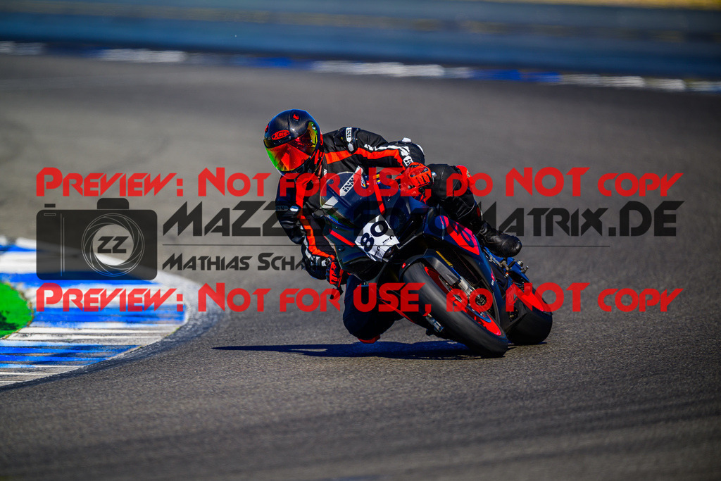 MaZZes_Fotomatrix_20250519_6007705_9216-2 | GELB