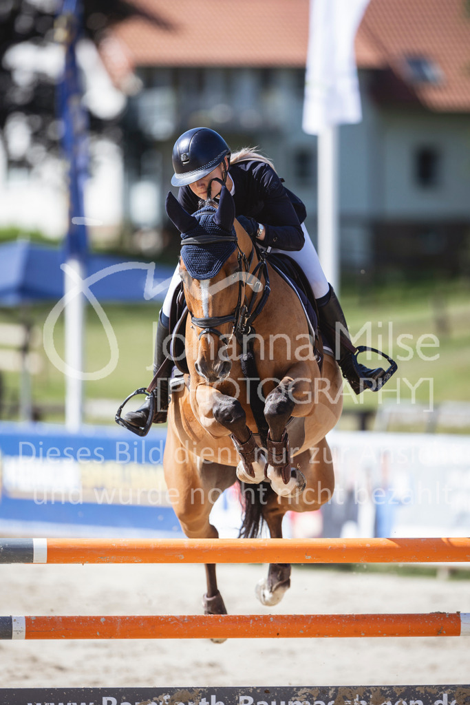 240714_BHO_M2-Spr-1-250 | Deine schönsten Turniermomente als professionelle Fotos! Entdecke hochwertige Pferdesport-Fotografie im Online-Shop. Jetzt Fotos finden & bestellen!