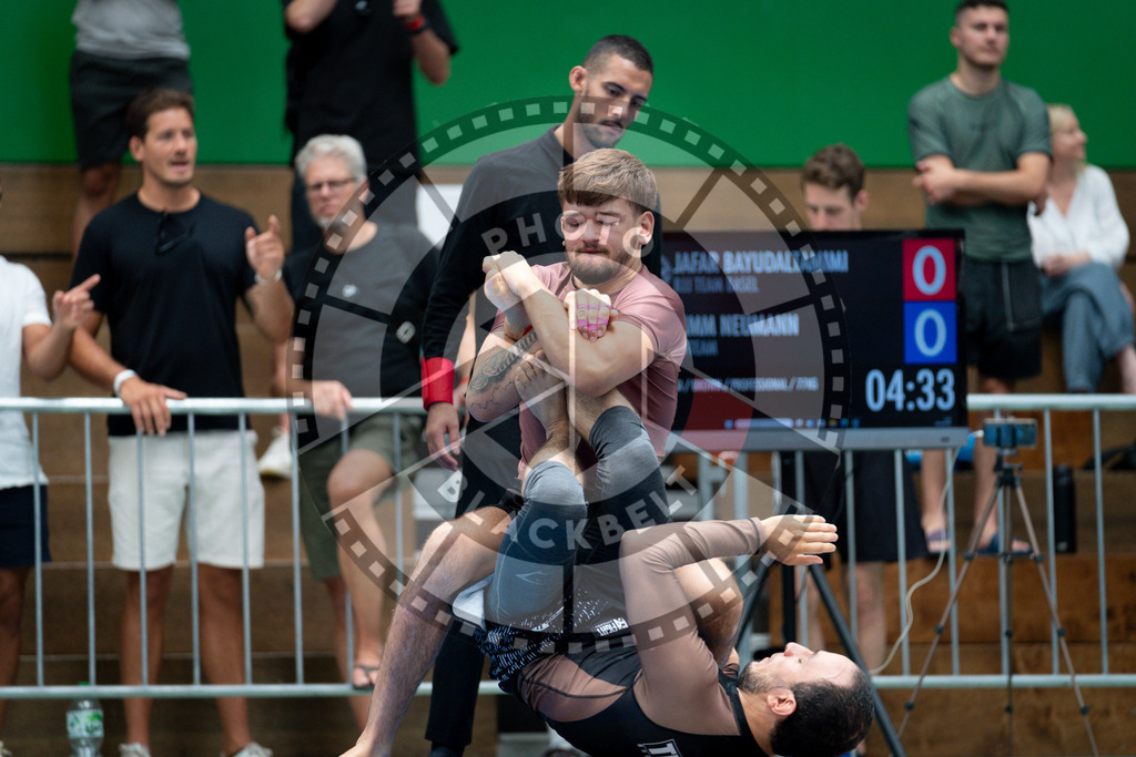 20240908PBB6115 | Athletes compete during the AJP Hamburg competition on September 8, 2024 in Hamburg, northern Germany.