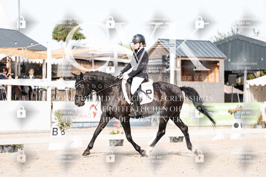 CK905083 | Turnierfotografie Pferdefotografie Trier Rheinland-Pfalz Pferdesport Reitsport Tierfotografie Sportfotografie Pferdevideo Pferdevideografie Equestrianvideography equestrianphotography  - Realisiert mit Pictrs.com