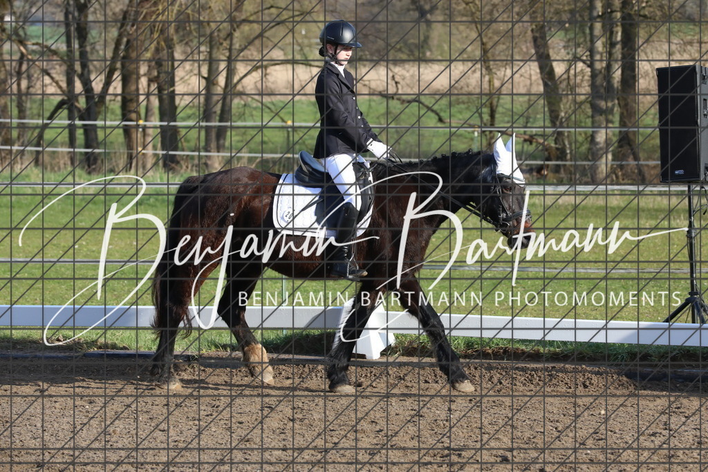 AZ2A2522 | Benjamin Bartmann Photomoments