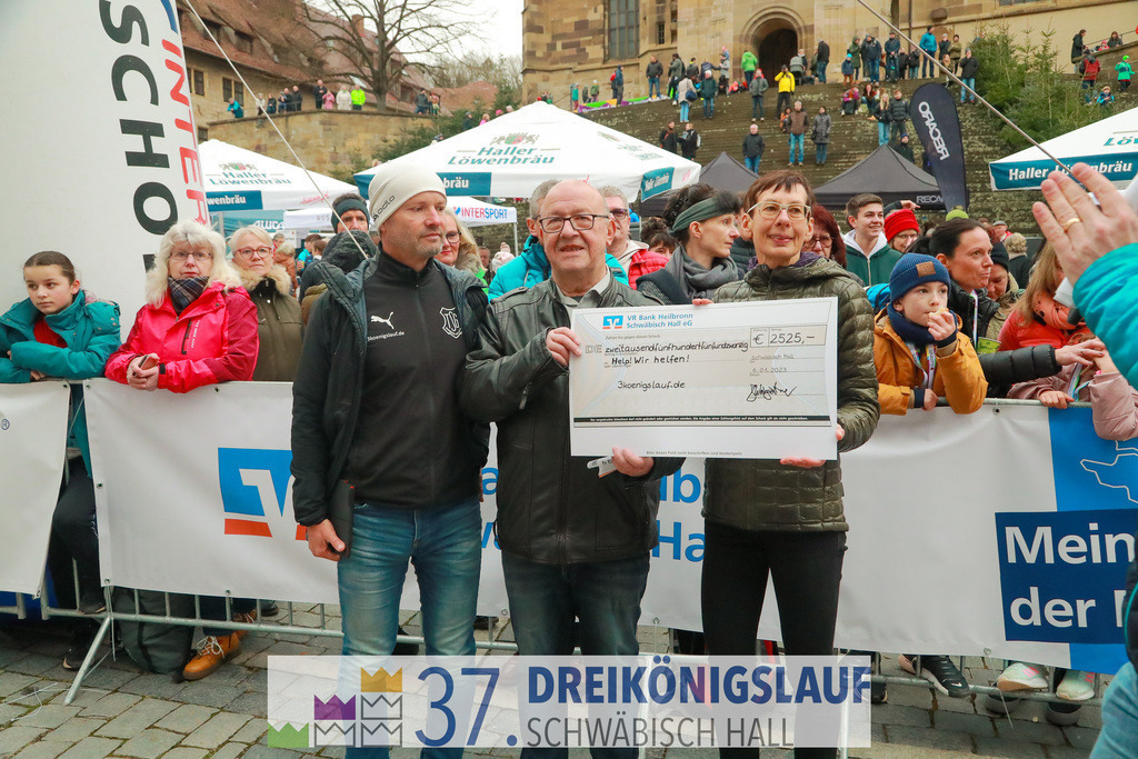 VR Bank Hauptlauf 10000m | 3 Koenigslauf 2023 - Realisiert mit Pictrs.com