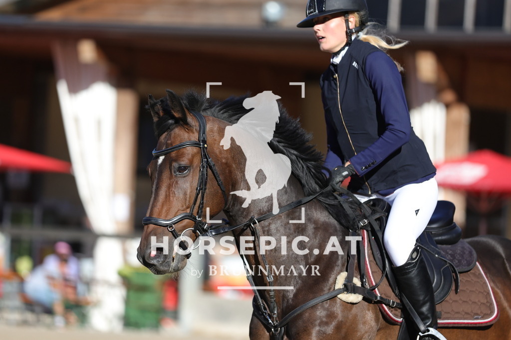 0P6A4375 | Willkommen bei Brunnmayr - Design & Fotografie – Ihrem Spezialisten für Reitturniere und Pferdeveranstaltungen in Oberösterreich, Salzburg und Bayern! Seit über 17 Jahren sind wir leidenschaftlich dabei.