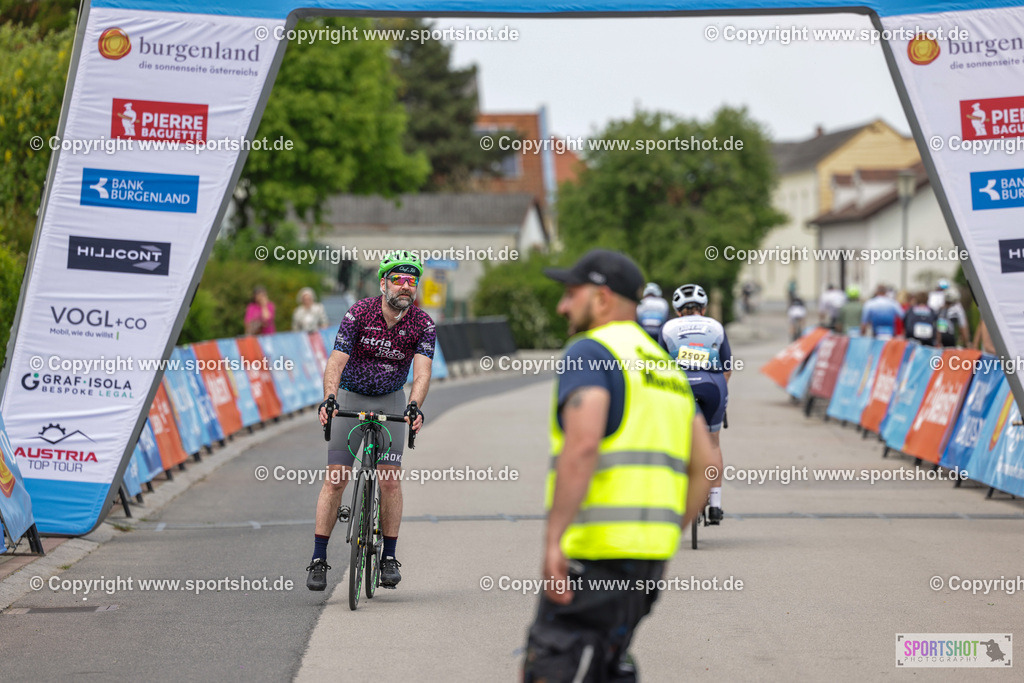 VJ__0118 | Neusiedlersee Radmarathon 2026@sportshot_your_pictrs #yourpictures#roadtowm2029 #nrm #neusiedlerseeradmarathon #neusiedlersee #neusiedlerseetourismus #burgenland #mörbisch #nrm26 #burgenlandtourismus #voglundco #poweredbyburgenlandtourismus #radsport #rad #marathon #ucigranfondo #visitburgenland #ucigranfondoworldseries