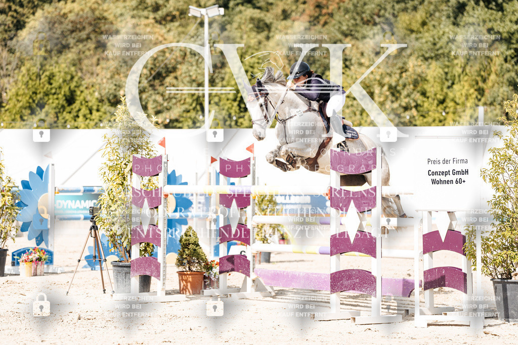 CK905270 | Turnierfotografie Pferdefotografie Trier Rheinland-Pfalz Pferdesport Reitsport Tierfotografie Sportfotografie Pferdevideo Pferdevideografie Equestrianvideography equestrianphotography  - Realisiert mit Pictrs.com
