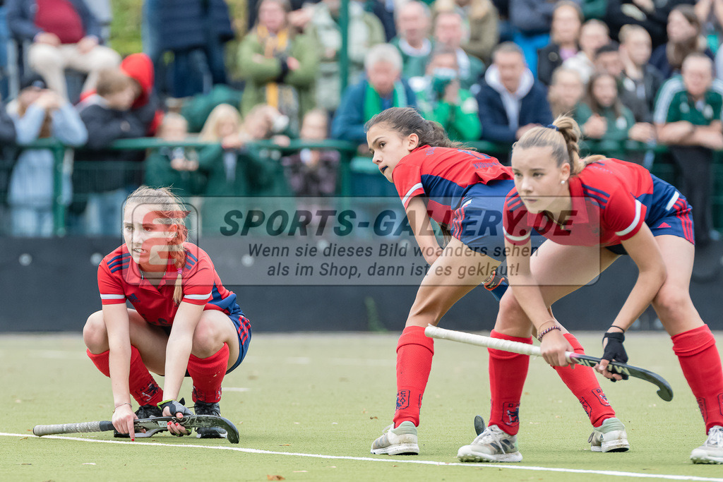 HK_20231022_106056 | Finale Deutsche Meisterschaft Feld WU16 Uhlenhorst Mülheim - Düsseldorfer HC am 22.10.2023 DHC, Düsseldorf ,