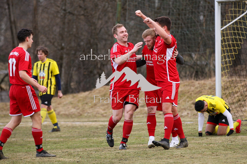 993T5835 | Medien- Sport- Entertainmentfotos