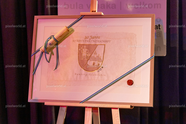 30 Jahre Städtepartnerschaft mit Bamberg und 30 Jahre Kultur Forum Amthof | Bildershop von pixelworld.at - Realisiert mit Pictrs.com