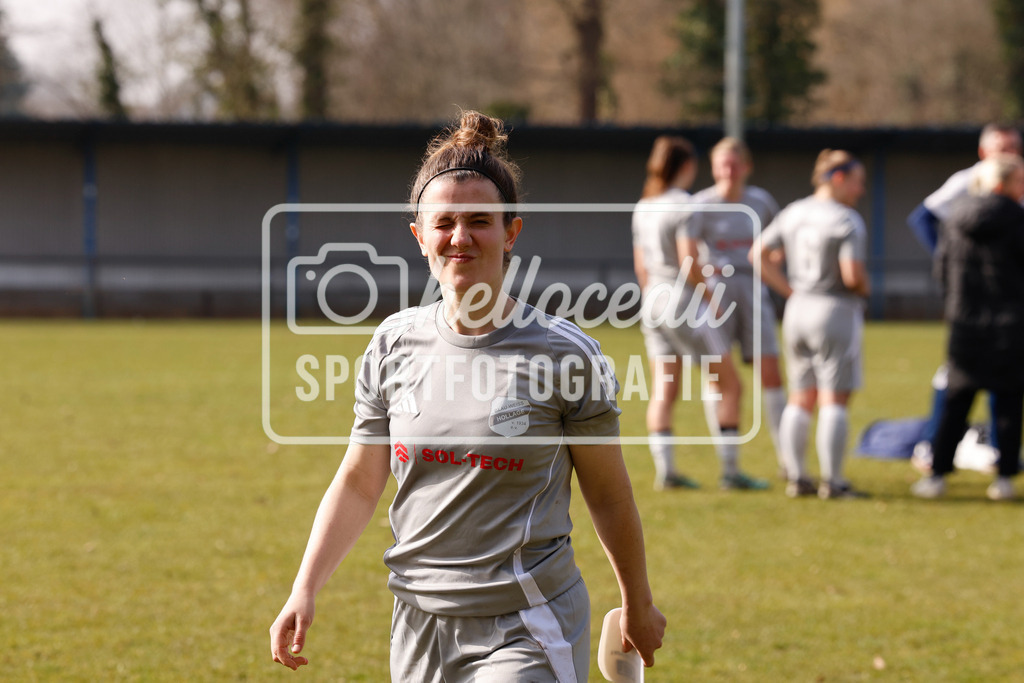 Fußball I Frauen I Saison 2025-2026 I Oberliga Niedersachsen I 15. Spieltag I SV Meppen 1912 e.v. U20 2 - BW Hollage -94 | realhellocedii - Realisiert mit Pictrs.com