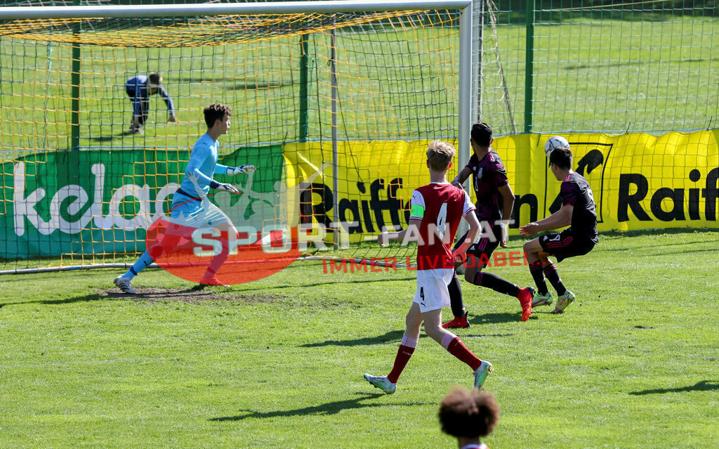 AUSTRIA U15 - MEXICO U15 | FABIAN SCHILLINGER (Austria #1) VALENTIN ZABRANSKY (Austria #4) ; AUSTRIA U15 - MEXICO U15 am 29.04.2022 in Arnoldstein
(Sportplatz), AUSTRIA, (Photo by Ernst Krawagner sport-fan.at) - Realisiert mit Pictrs.com