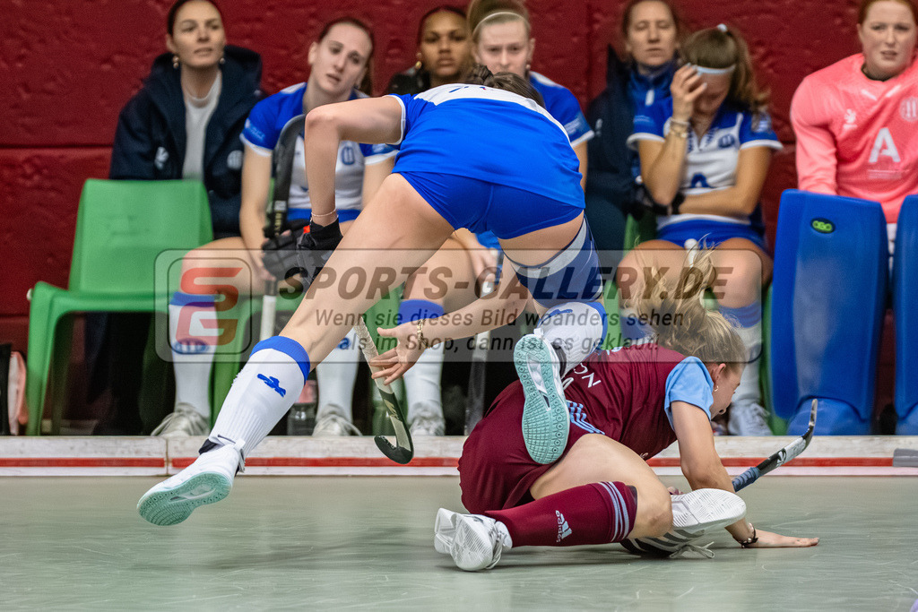 SM_20260110-DZ9_9657-2 | 1.Bundesliga Hallenhockey  (W) UHC - GTHGC / 7:4 (4:3)