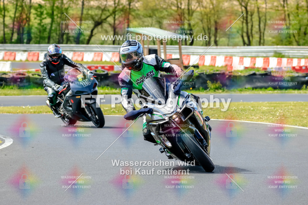 _OTO2392 | Hier findet Ihr Bilder von Touristenfahrten auf der Nürburgring Nordschleife oder von anderen Veranstaltungen die ich besucht habe. Viel Spass beim Durch Schauen 