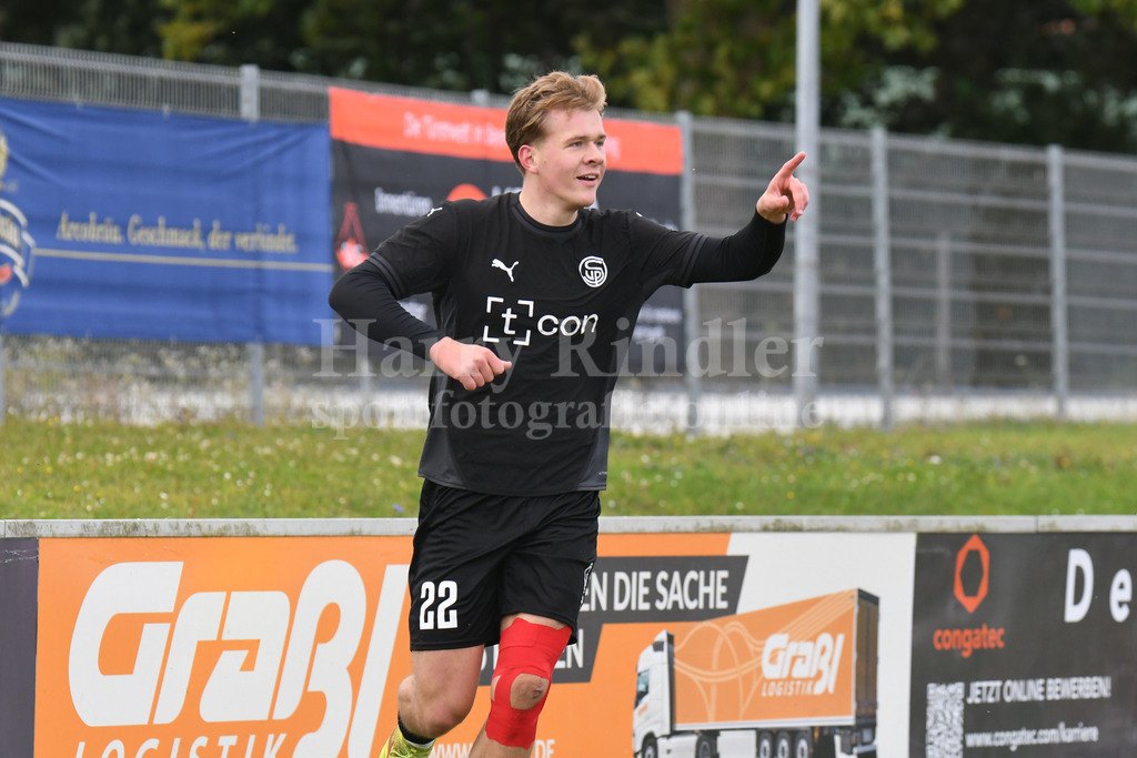 SpVgg Plattling : FC Walkertshofen | Sebastian Niedermayer (SpVgg Plattling) - Realisiert mit Pictrs.com