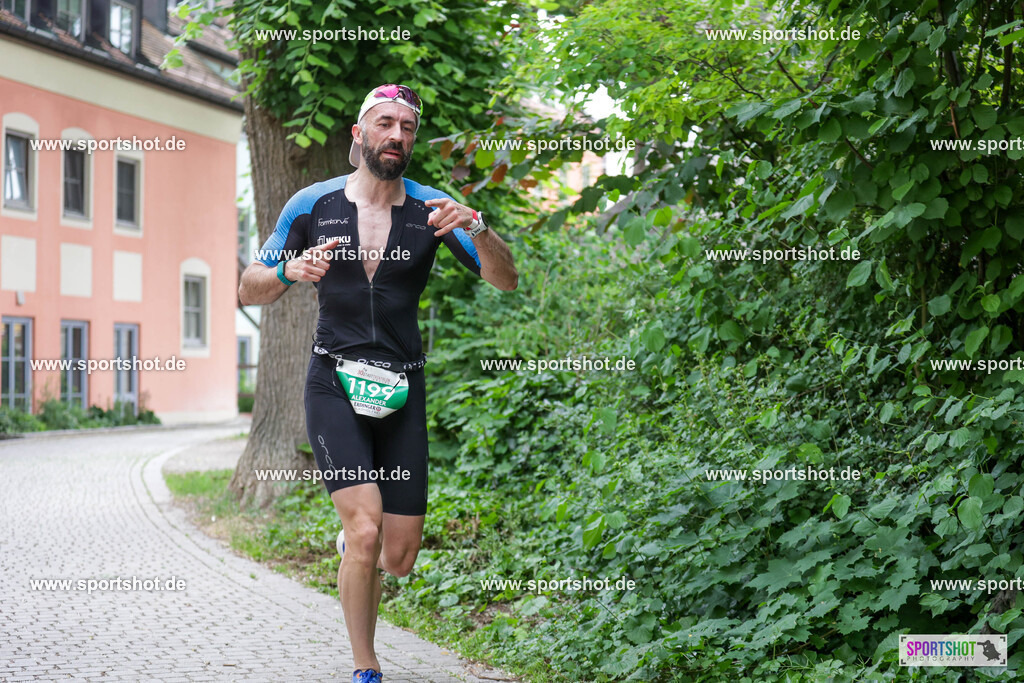 KSZ_3950 | Stadttriathlon Erding 2025. #yourpictrs #sportshot_your_pictrs @Sportshotphotography #stadttriathlonerding Copyright: www.sportshot.de