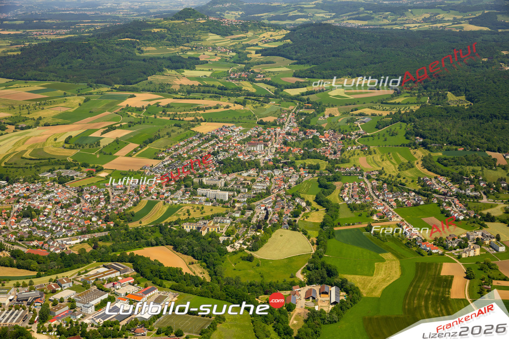 Das Luftbild zeigt Bartenbach Göppingen - Die Luftaufnahme wurde 2023 vom UL-Flugzeug aus erstellt ( keine Drohne ) - Hochauflösende Luftaufnahme - Für grossformatige Ausdrucke geeignet. Die Geschenkidee !Mit Lizenz und Bildrechte bestellbar