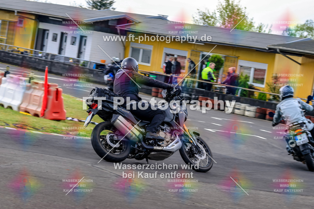 _OTO2933 | Hier findet Ihr Bilder von Touristenfahrten auf der Nürburgring Nordschleife oder von anderen Veranstaltungen die ich besucht habe. Viel Spass beim Durch Schauen 