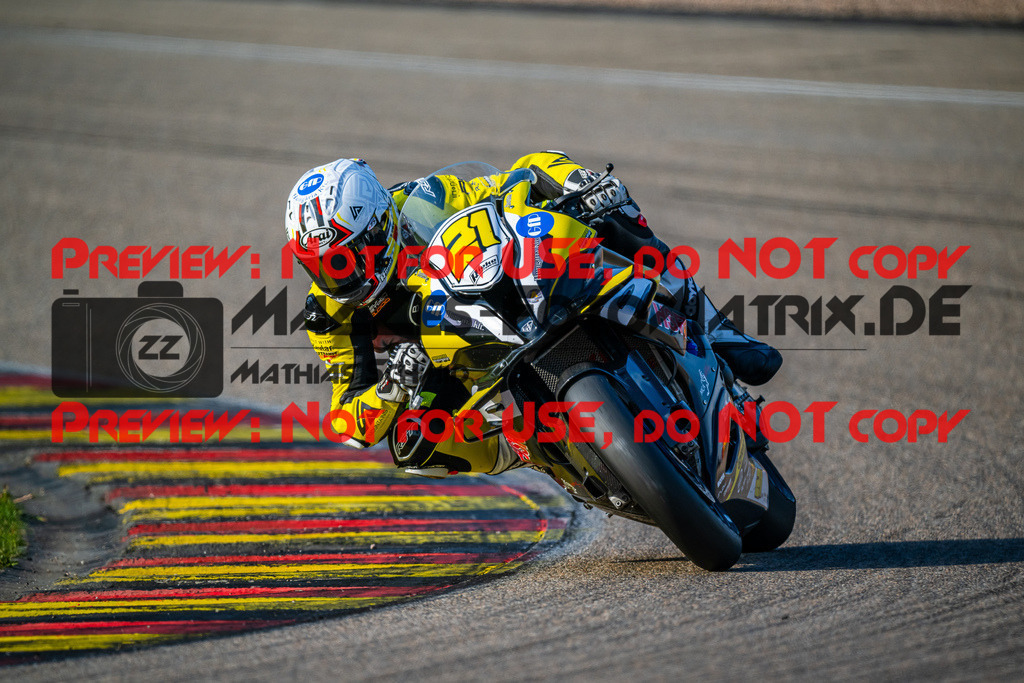 MaZZes_FotoMatrix_240504_6007705_6073 | STK1000