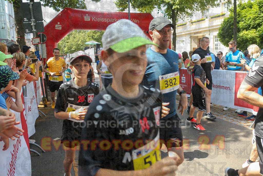230624_1507_EX1_3965 | Sportfotografie im Rhein-Sieg Kreis, Köln, Bonn, NRW, Rheinland Pfalz, Hessen, etc. Unser Tätigkeitsfeld umfasst den Laufsport vom Volkslauf über den Marathon, Duathlon, Triathon bis zum Ultralauf wie Kölnpfad Ultra oder Schindertrail.
