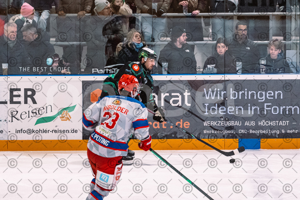 Alligators_vs_Peiting_04_01_2026-027 | Höchstadt Alligators Fotogalerie: Eishockey-Action aus Franken. Professionelle Spielfotos, Portraits & Stadionbilder zum Download. Jetzt entdecken! - Realisiert mit Pictrs.com