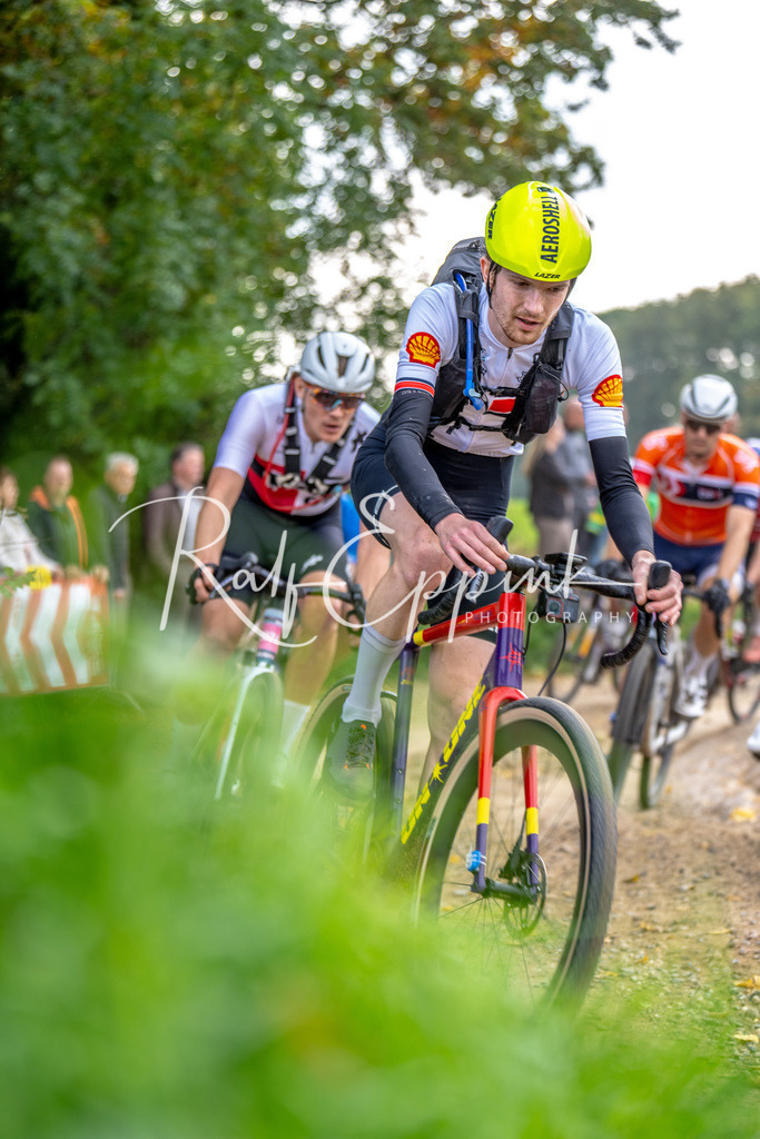Ralf Eppink Photography 20251012_DSC03211 | Sportfotografie, Eventfotografie, Porträtfotografie, Radsport Fotograf, Triathlon Fotograf, Düsseldorf Fotograf, Köln Fotograf, Actionfotografie, Teamfotografie, Peoplefotografie, Business Portraits, Veranstaltungsfotografie, Reportagefotografie - Realisiert mit Pictrs.com