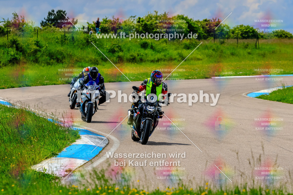MotoTeam-0045 | Hier findet Ihr Bilder von Touristenfahrten auf der Nürburgring Nordschleife oder von anderen Veranstaltungen die ich besucht habe. Viel Spass beim Durch Schauen 