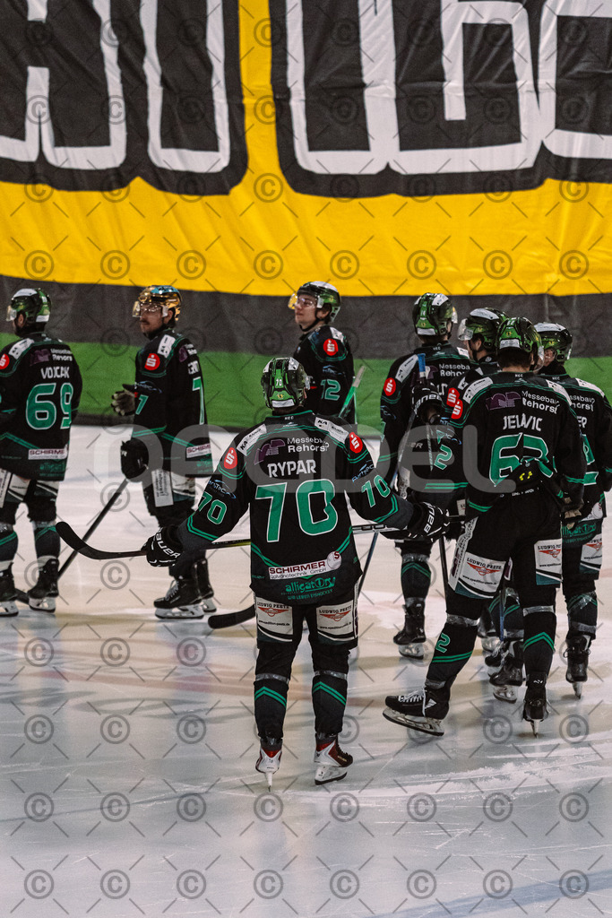Alligators_vs_Memmingen_09_01_2026-29 | Höchstadt Alligators Fotogalerie: Eishockey-Action aus Franken. Professionelle Spielfotos, Portraits & Stadionbilder zum Download. Jetzt entdecken! - Realisiert mit Pictrs.com