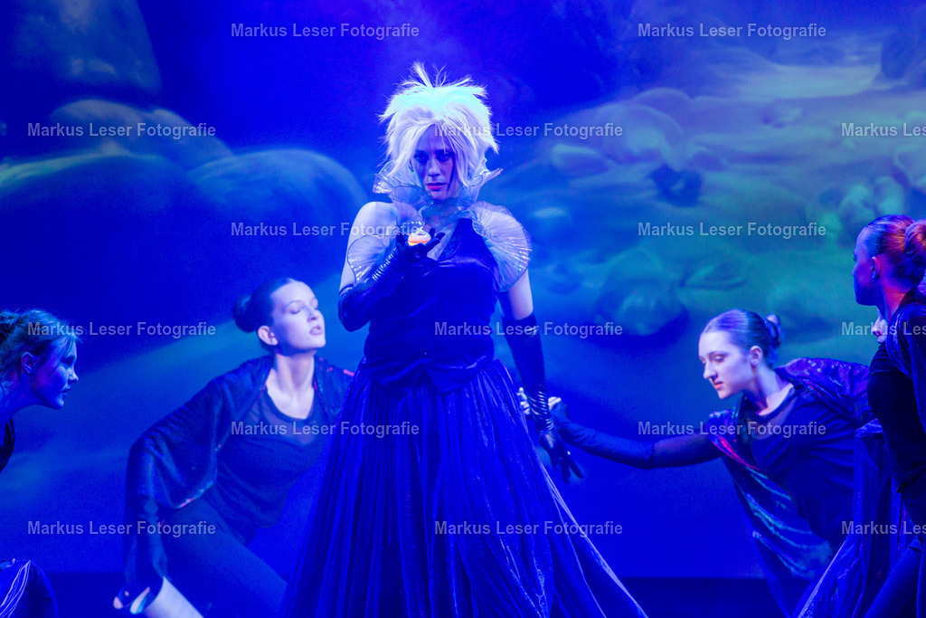 mlBallettFr-7721 | Markus Leser Fotografie - Realisiert mit Pictrs.com
