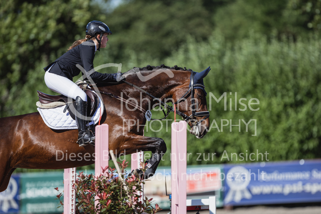 230610_Mühlen_StilA1-503 | Deine schönsten Turniermomente als professionelle Fotos! Entdecke hochwertige Pferdesport-Fotografie im Online-Shop. Jetzt Fotos finden & bestellen!