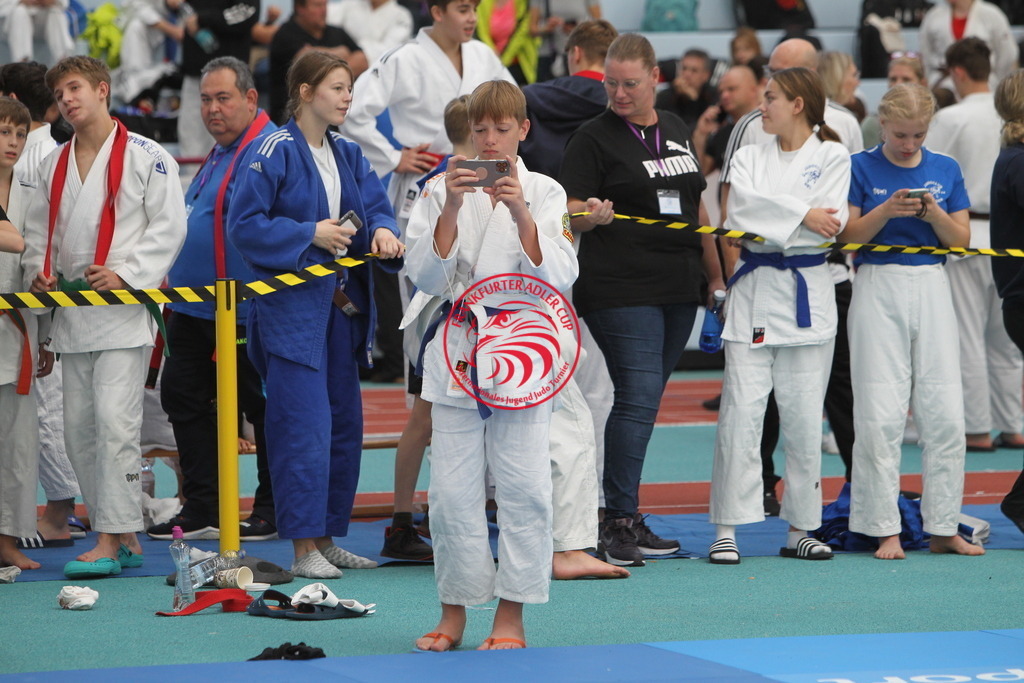 JT6F9959 | Fotos vom Adler Cup - Pictures from Adler Cup

Hier findet Ihr alle Eindrücke und großen Momente der Adler Cup Wochenenden. Here you will find all impressions and great moments of the Adler Cup weekends. - Realisiert mit Pictrs.com