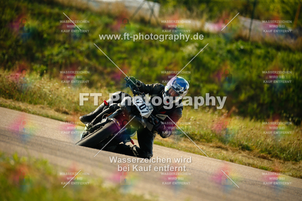 _MOT5962 | Hier findet Ihr Bilder von Touristenfahrten auf der Nürburgring Nordschleife oder von anderen Veranstaltungen die ich besucht habe. Viel Spass beim Durch Schauen 