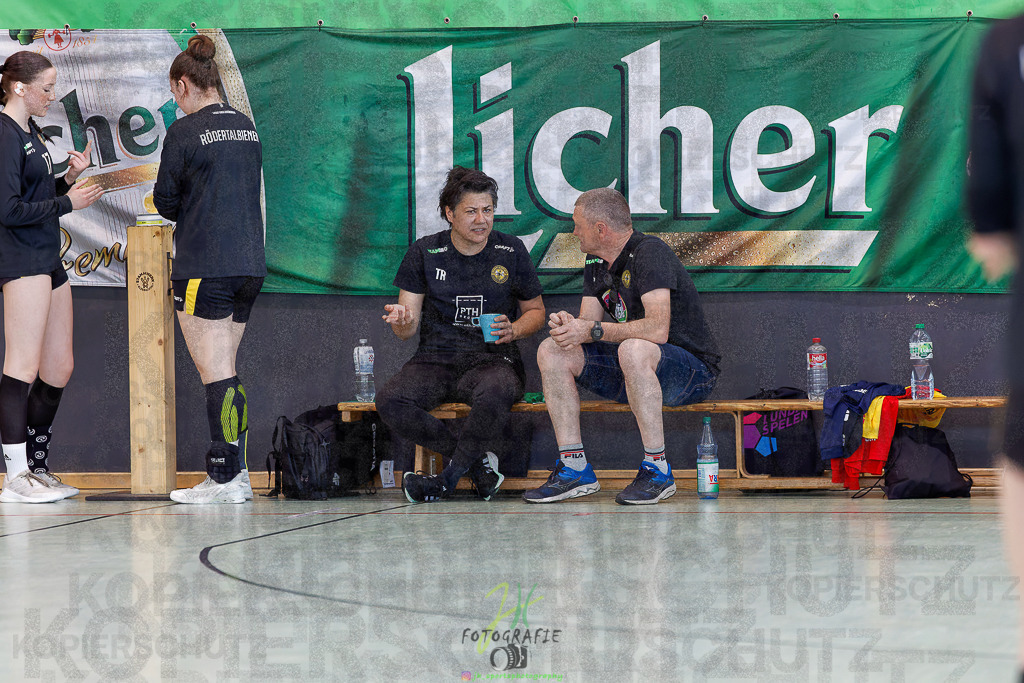 Quali-Turnier JBL wJA; HC Rödertal - HSG Kleenhein/Langgöns | Quali-Turnier JBL wJA; HC Rödertal - HSG Kleenhein/Langgöns am 31.05.2025 in Oberkleen (Weidig-Halle)Photo © 2025 - Jörg Heinrich - Realisiert mit Pictrs.com