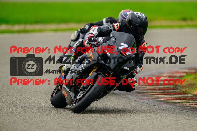 MaZZes_Fotomatrix_20241003_6007705_1121 | GRUEN