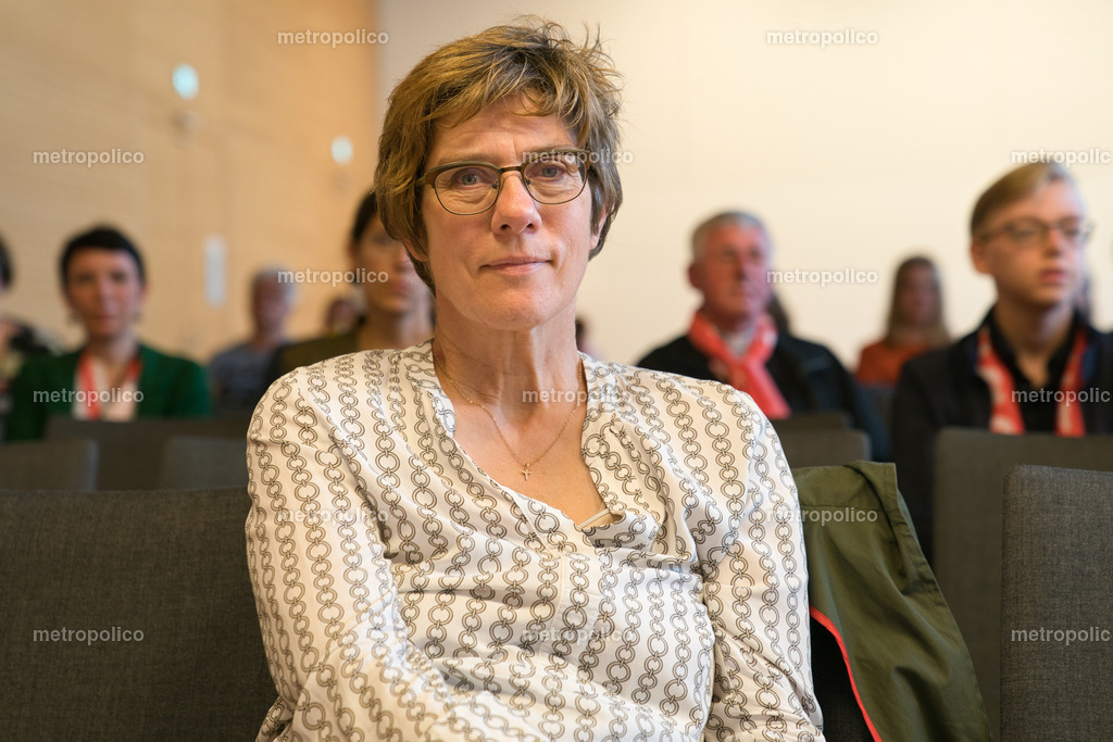 Annegret Kramp-Karrenbauer auf dem Katholikentag 2022 (2) | Metropolico