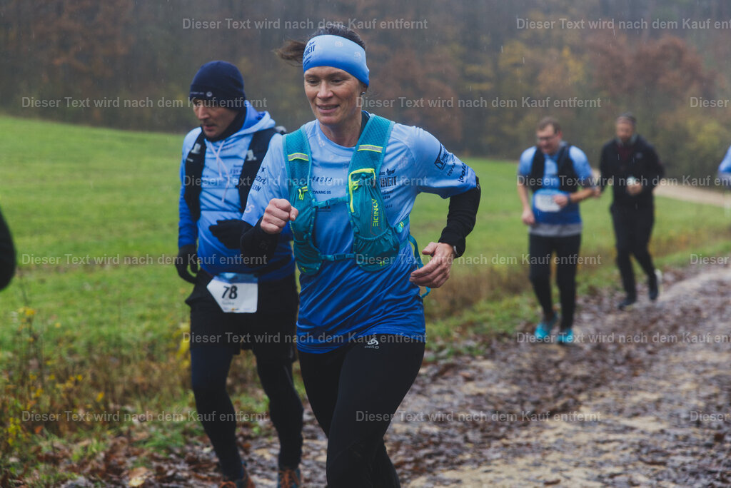 cineathletes-huegelland-2025-11-09-10-21-44-1 | Sportfotografie rund um Obstacle Course Racing und Trail Run - Realisiert mit Pictrs.com
