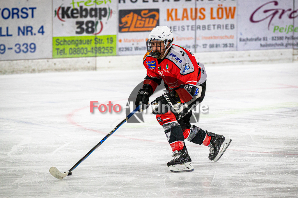 TSV Peißenberg Miners vs Legenden 20 TSV Peißenberg | TSV Peißenberg Legenden 20 Jahre Bayernliga, TSV Peißenberg Miners vs Legenden 20 TSV Peißenberg,Moritz BIRKNER (Miners 95) in Aktion,2024-09-13 in Peißenberg (Eisstadion)Moritz BIRKNER (Miners 95)Copyright: WolfgangxLindner