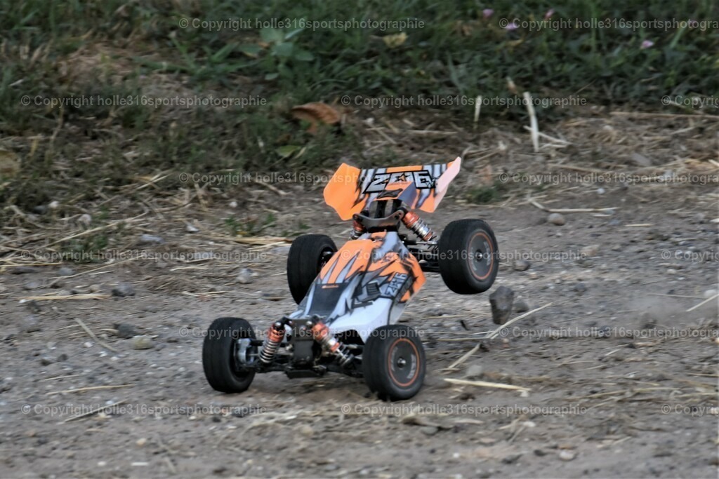 DSC_0220 (2) | Sportfotografie , Motorsport, Motoross, Reitsport, Mointainbike, Enduro,
Landschaft , Outdoor, Eventfotografie, Landschaft, Bilder online bestellen - Realisiert mit Pictrs.com