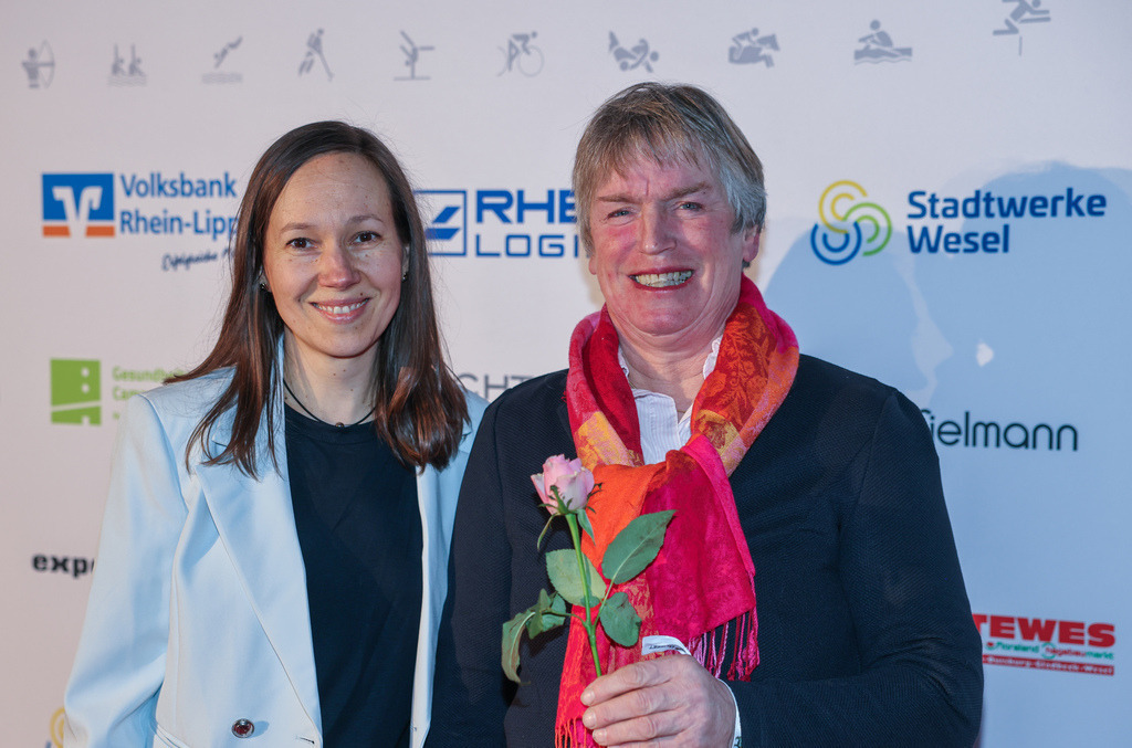 top-top.de250214-134 | Die 3. Weseler SportNacht, die große Sportgala mit Ehrungen der Weseler Sportler des Jahres 2024 findet am Freitag, den 14.02.2025 im Festzelt an der Rheinpromenade statt.Foto: Erwin Pottgiesser