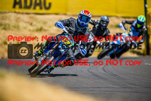 MaZZes_FotoMatrix_230609_8213 | UE40