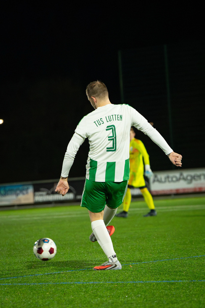 Fußball I Herren I Saison 2025-2026 I Freundschaftsspiel I TSV Grossenkneten - TuS Lutten I 0788 | Jan Holzenkamp (3, TuS Lutten) - Realisiert mit Pictrs.com