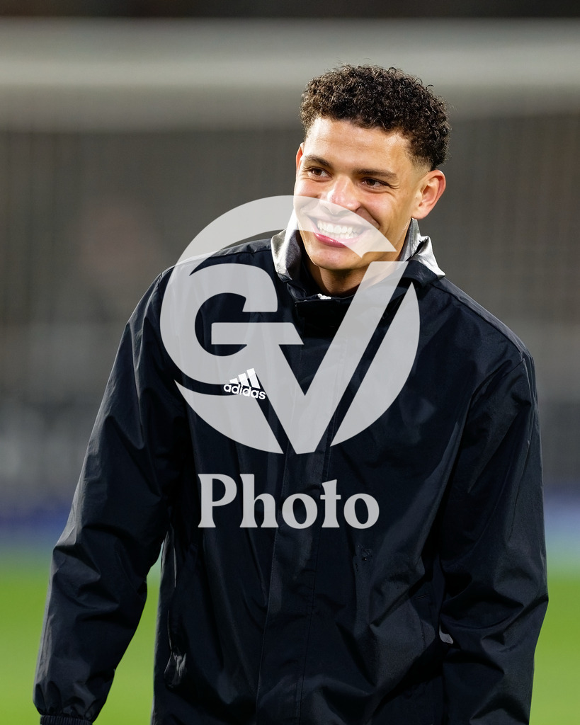 dieci Challenge League - FC Stade Nyonnais v Etoile Carouge FC |  during the dieci Challenge League match between FC Stade Nyonnais and Etoile Carouge FC at Centre sportif de Colovray in Nyon, Switzerland
