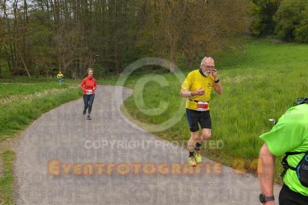 220501_1015_EV8_0274 | Sportfotografie im Rhein-Sieg Kreis, Köln, Bonn, NRW, Rheinland Pfalz, Hessen, etc. Unser Tätigkeitsfeld umfasst den Laufsport vom Volkslauf über den Marathon, Duathlon, Triathon bis zum Ultralauf wie Kölnpfad Ultra oder Schindertrail.