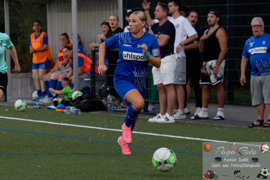 F03 - FCNI 07092024 - PG-286 | PagaFoto Shop von Patrick Gawlik - Sportfotografie in Frankfurt und Rhein-Main: u.a. American Football, Basketball, Eishockey, Fussball, Handball, Hockey, Lacrosse, Rugby, Volleyball - Realisiert mit Pictrs.com