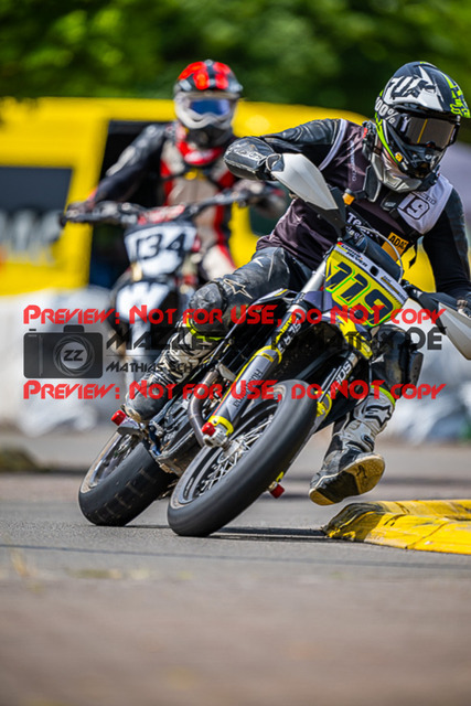 MaZZes_FotoMatrix_220618_3321 | S4