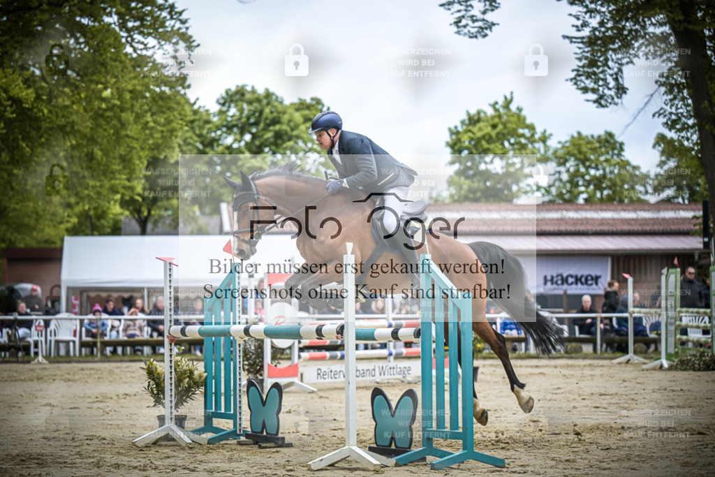 DOS_5932 | Entdecke hochwertige Reitturnierfotos von Foto Oger. Professionell, emotional und authentisch – jetzt Lieblingsmomente im Shop bestellen.Deutschlandweite Turnierfotografie. - Realisiert mit Pictrs.com