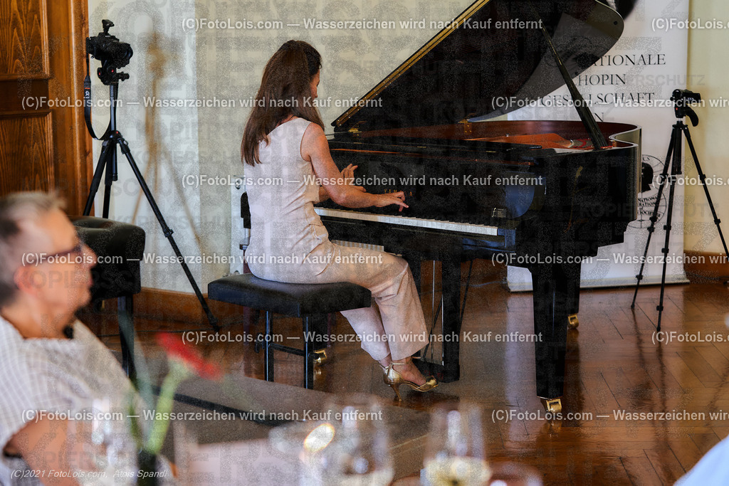 ALS0763_XXXVII-Chopin-Festival_Dinnerkonzert_Biermasz Clara | (C)FotoLois.com, Alois Spandl, 37. Chopin-Festival in der Kartause Gaming, Dinnerkonzert im Prälatensaal, festliches Mittagessen mit musikalischen Darbietungen von Clara Biermasz (Klavier) und Adam Javorkai (Violoncello), Sa 14. August 2021.
