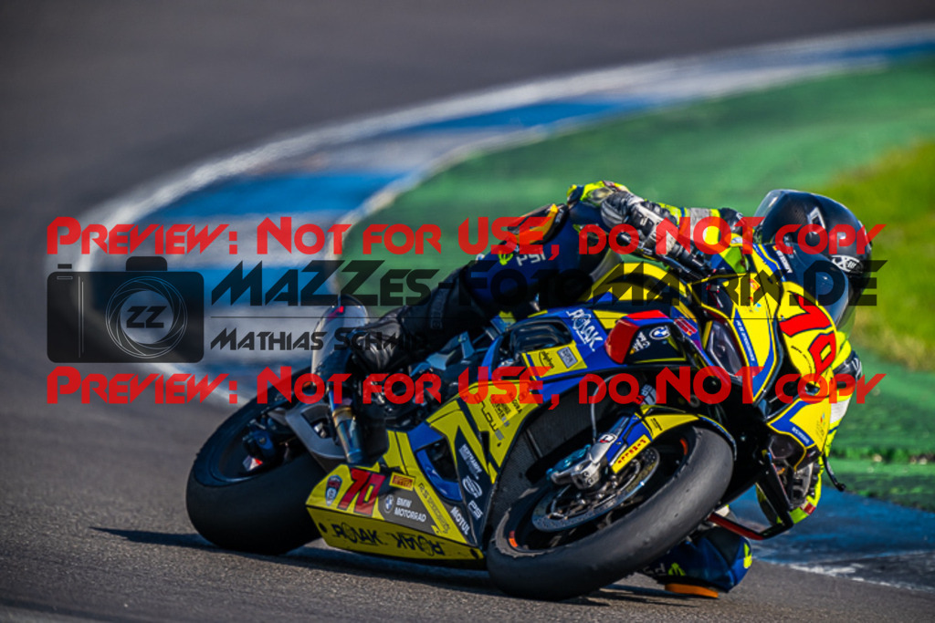 MaZZes_FotoMatrix_220923_3170 | PRO SUPERSTOCK