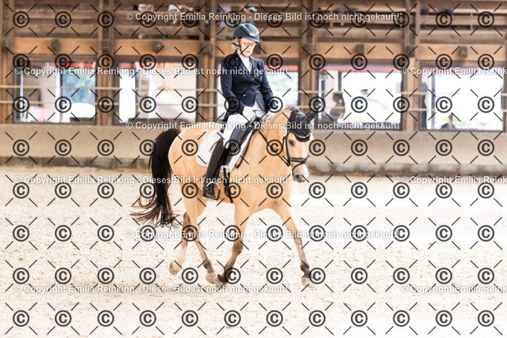 CL5A6383 | Emilia Reinking Fotografie - Realisiert mit Pictrs.com